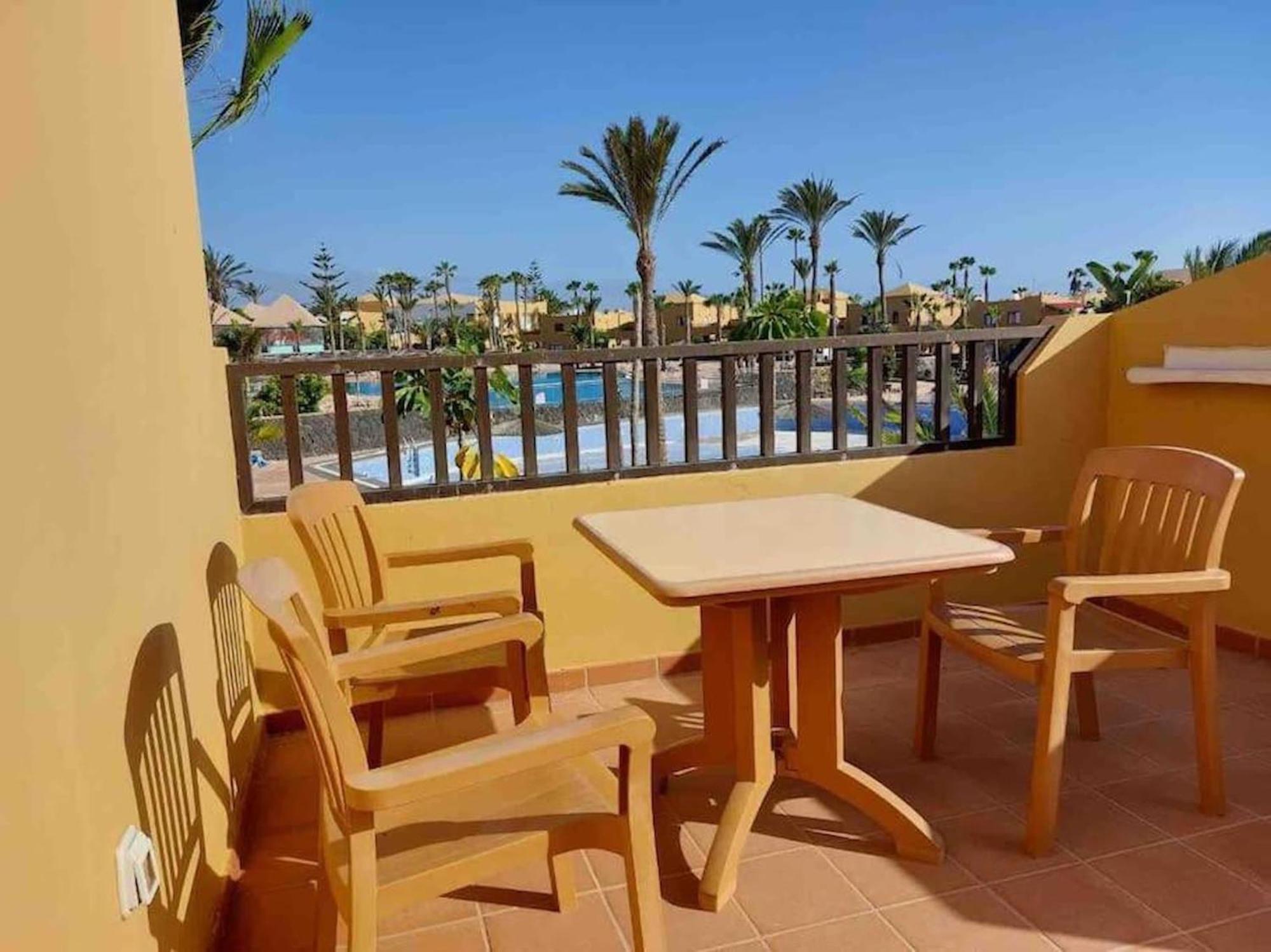 Апартаменты B-Rent Casa Angela Pool View Коральео Экстерьер фото